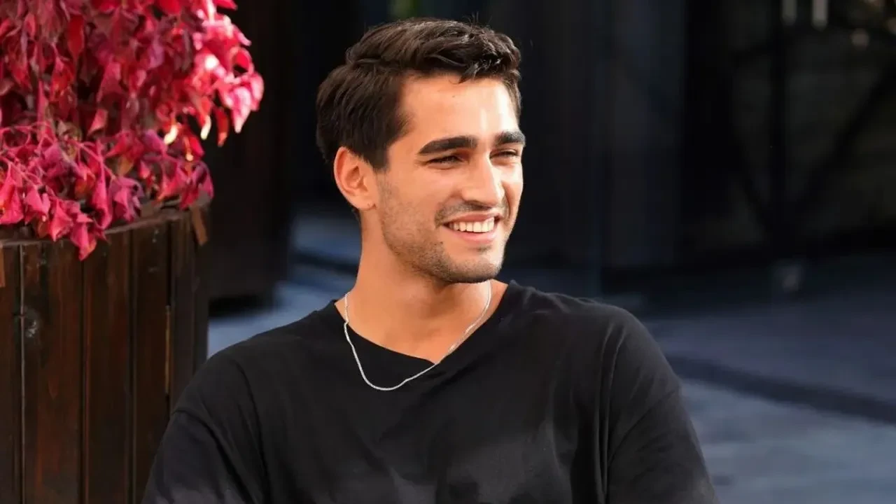 Mert Ramazan Demir’in yıllar önceki halleri gündem oldu! Oyuncunun ilk ajans görüntüleri ortaya çıktı