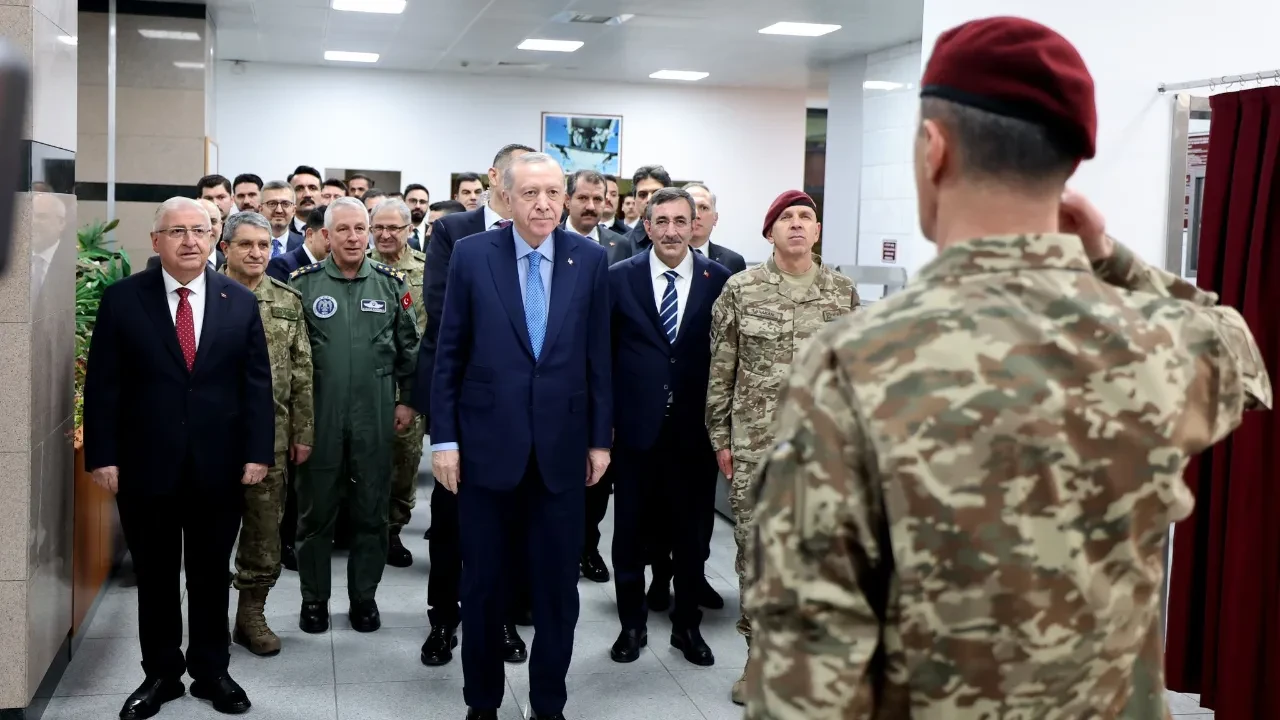 Milli Savunma Bakanlığının paylaşımı dikkat çekti! "Buralarda herkesin sözü biz konuşana kadardır"