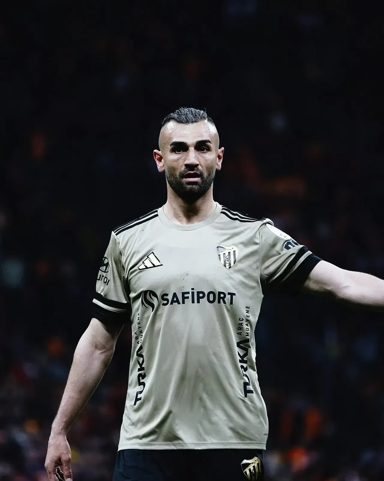 Serdar Dursun: "Hakem penaltıyı es geçti!"