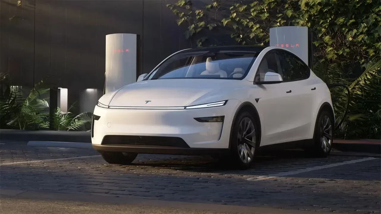 Tesla’nın FSD sistemi Avrupa’da ilk onayı aldı: Türkiye için kapı aralanıyor
