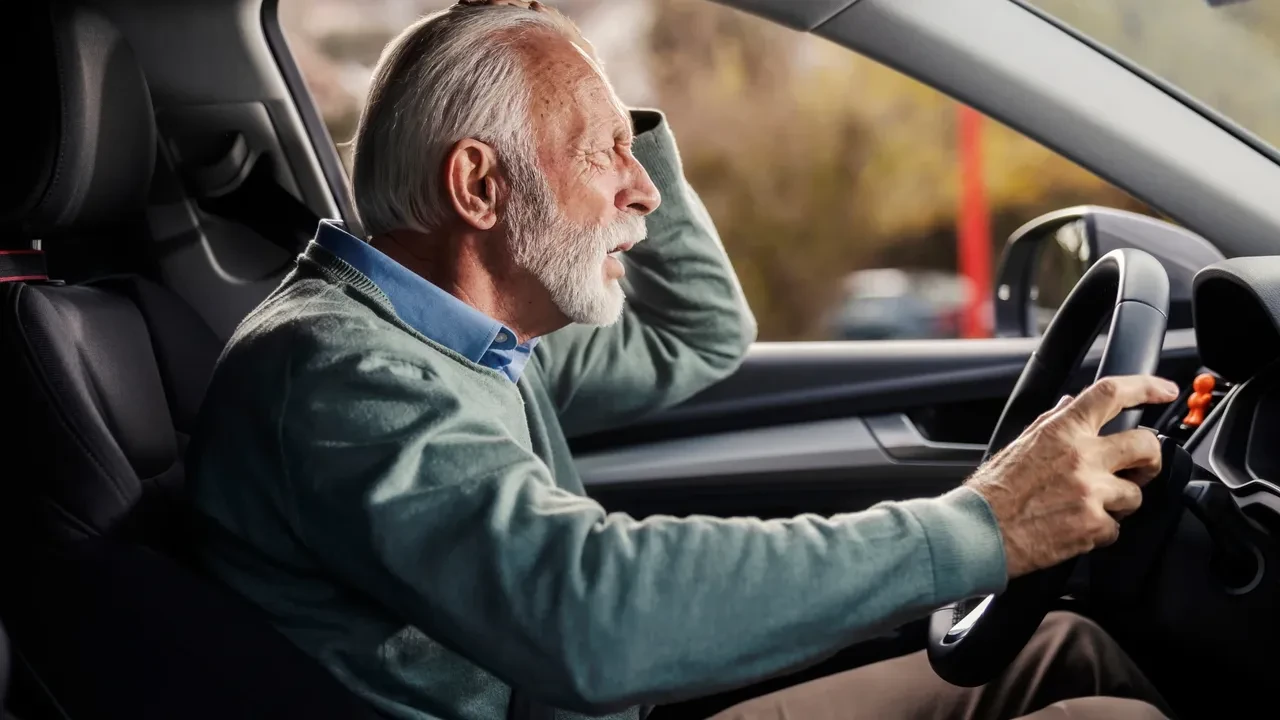 Usta şoför olduğunuzu zannediyorsanız bir daha düşünün! Kötü sürücüleri ele veren işaretler: İlk maddeyi çoğu kişi yapıyor