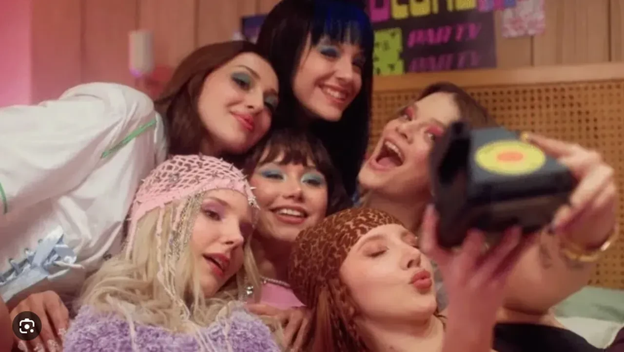 Ajda Pekkan'ın sahnedeki ceketine ödediği ücret ortaya çıktı! Tek konserde milyonlar harcadı 