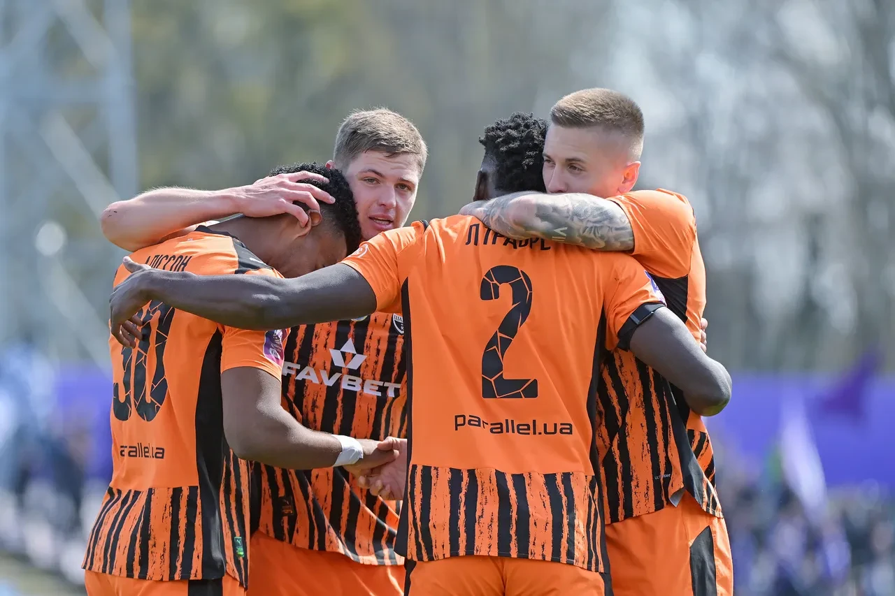 Arda Turan'a ligde büyük sürpriz: Shakhtar Donetsk'in aklı Avrupa'da!