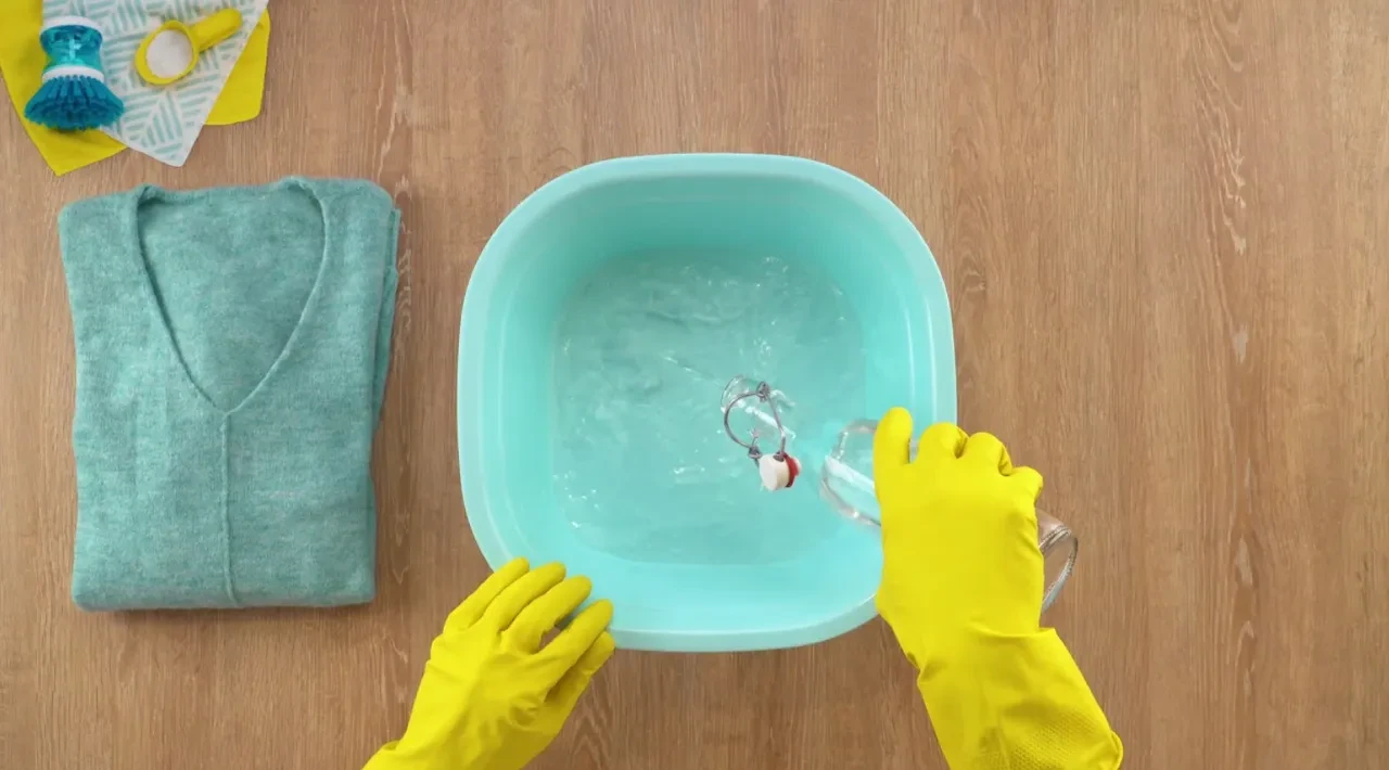 küçülen kıyafetleri büyütme yöntemleri