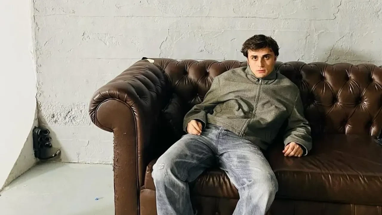 Çirkin dizisinin Ateş’i Enes Has kimdir? Enes Has kaç yaşında, hangi dizilerde rol aldı?