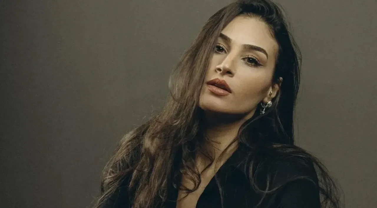 Asena Girişken kimdir