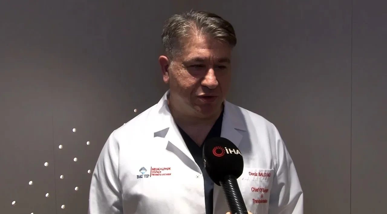 Dünyada nadir yapılıyor! Türkiye’de ilk defa ağır hastada gerçekleştirildi: Ailesinden 2 kişi sayesinde yaşama tutundu