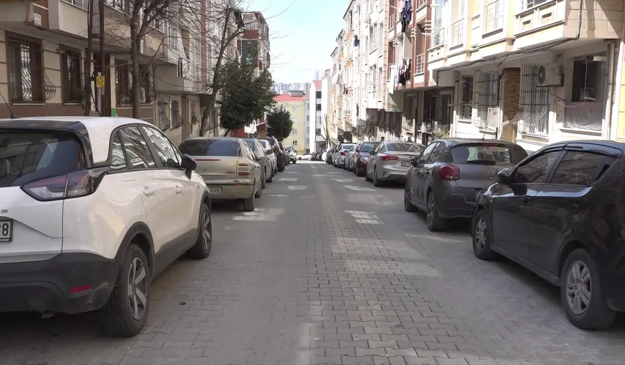 Esenyurt'ta kanlı hesaplaşma! 'Kız meselesi' yüzünden vuruldu, kız arkadaşına attığı mesaj ortaya çıktı