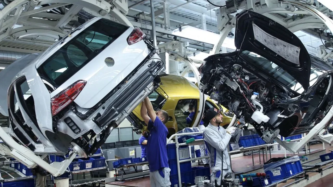 Küresel otomotiv devi kan kaybediyor! Satışlar beklentilerin altında: Audi, Seat, Skoda ve Porsche radarda