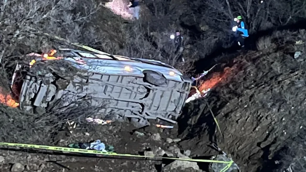 Malatya'da maden işçilerini taşıyan araç devrildi: 2 ölü, çok sayıda yaralı