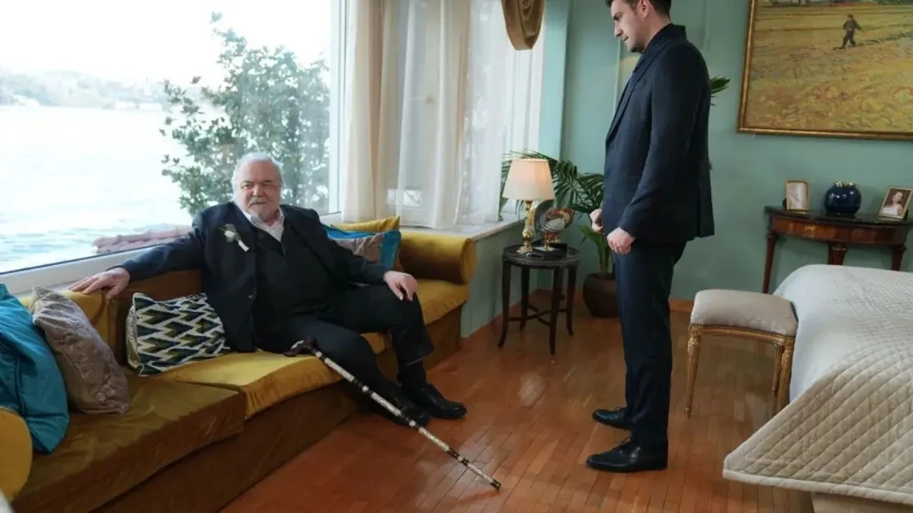 Merva Ulusoy Çirkin dizisine mi dahil oluyor? Çirkin Ebru Şifacı kimdir, hikayesi ne?