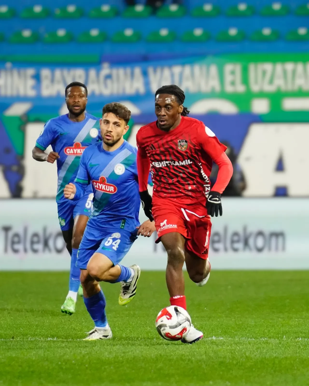 Burak Yılmaz'dan tarihi basın toplantısı: Önce istifa etti sonra da bahis tartışmasını anlattı!