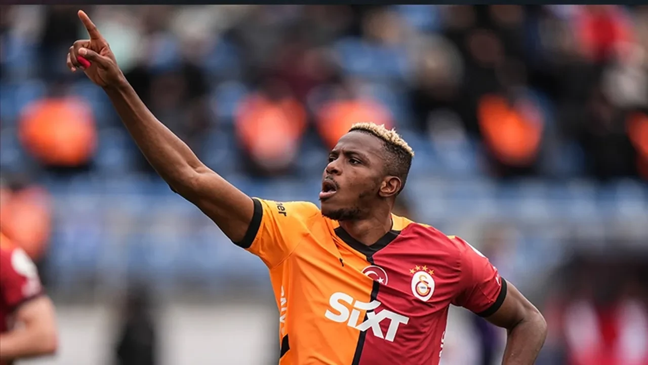 Victor Osimhen'in dönüş tarihi belli oldu! Okan Buruk bizzat açıkladı