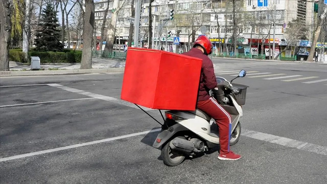 Yemek siparişlerinde 'Ek ücret' dönemi bitti: Bakanlıktan milyonlarca tüketiciyi sevindiren karar!