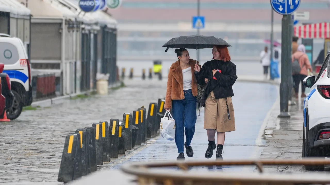 Bahar havası kısa sürecek: Önce güneş, sonra sağanak! Meteoroloji yağış için tarih verdi
