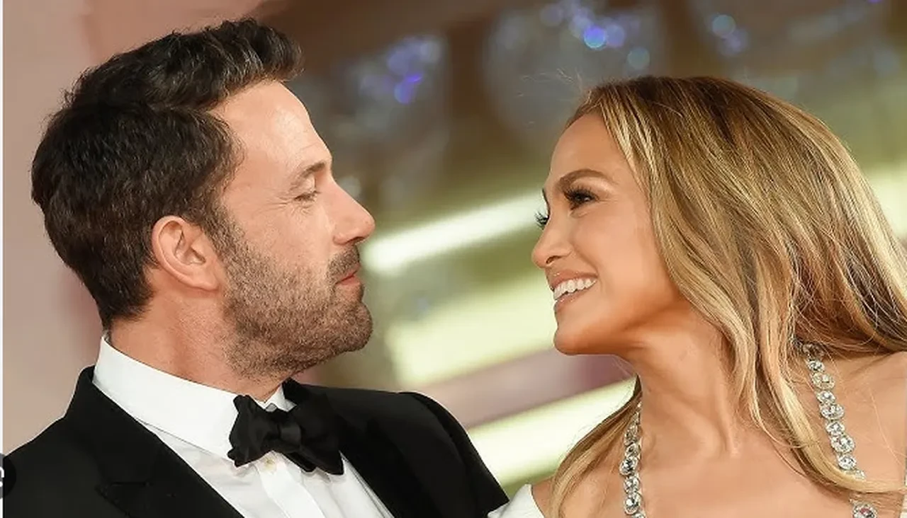 Ben Affleck'in boşansalar da Jennifer Lopez'e jestleri bitmiyor! Bir imza verdi 60 milyon dolar bıraktı