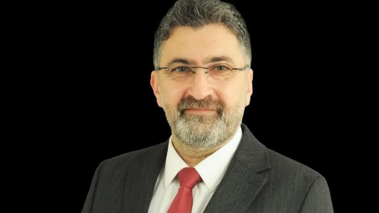 CHP'li Serik Belediye Başkanı Kadir Kumbul istifa etti: AK Parti'ye geçmesi bekleniyor