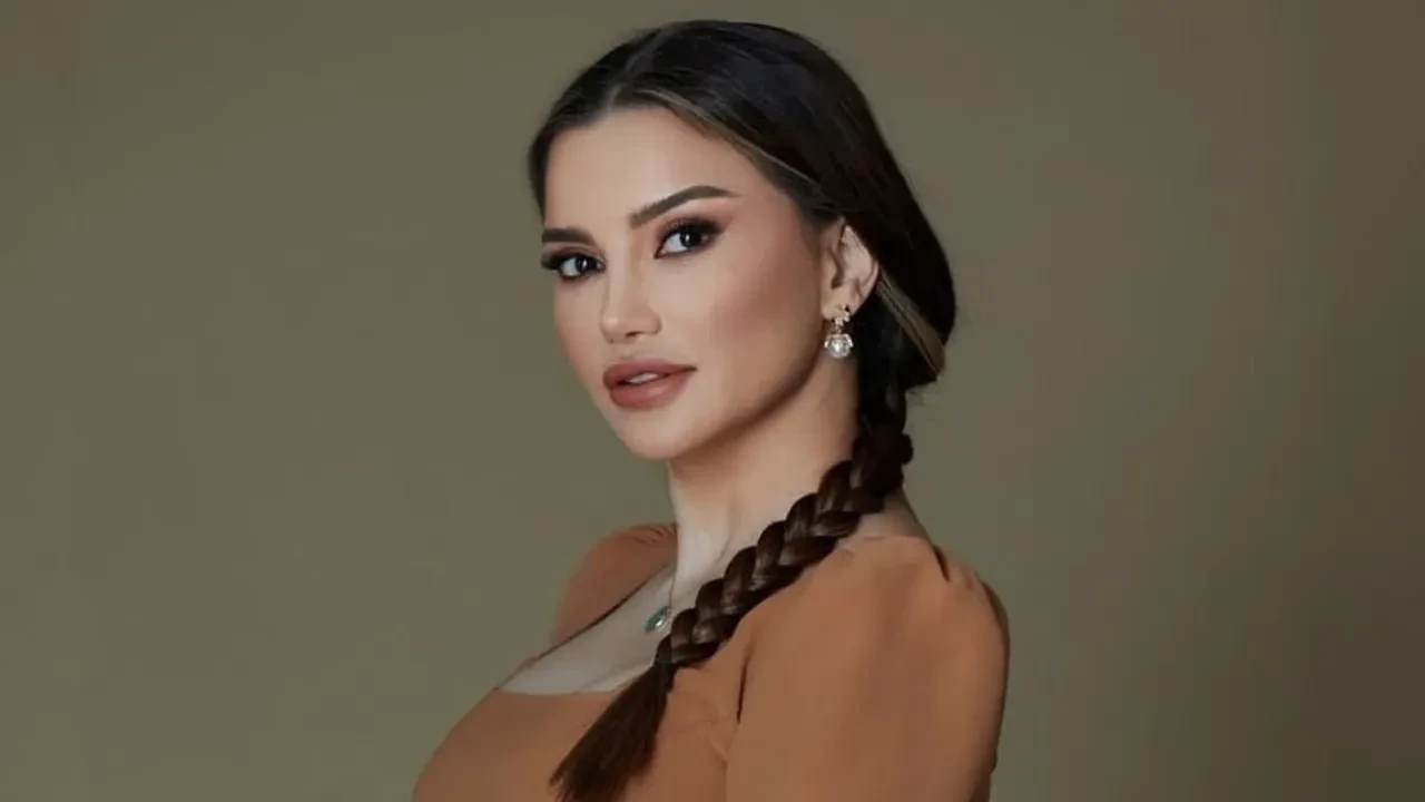 Esra Ezmeci yeni bir tartışmanın fitilini ateşledi: Erkeğe para harcatın 