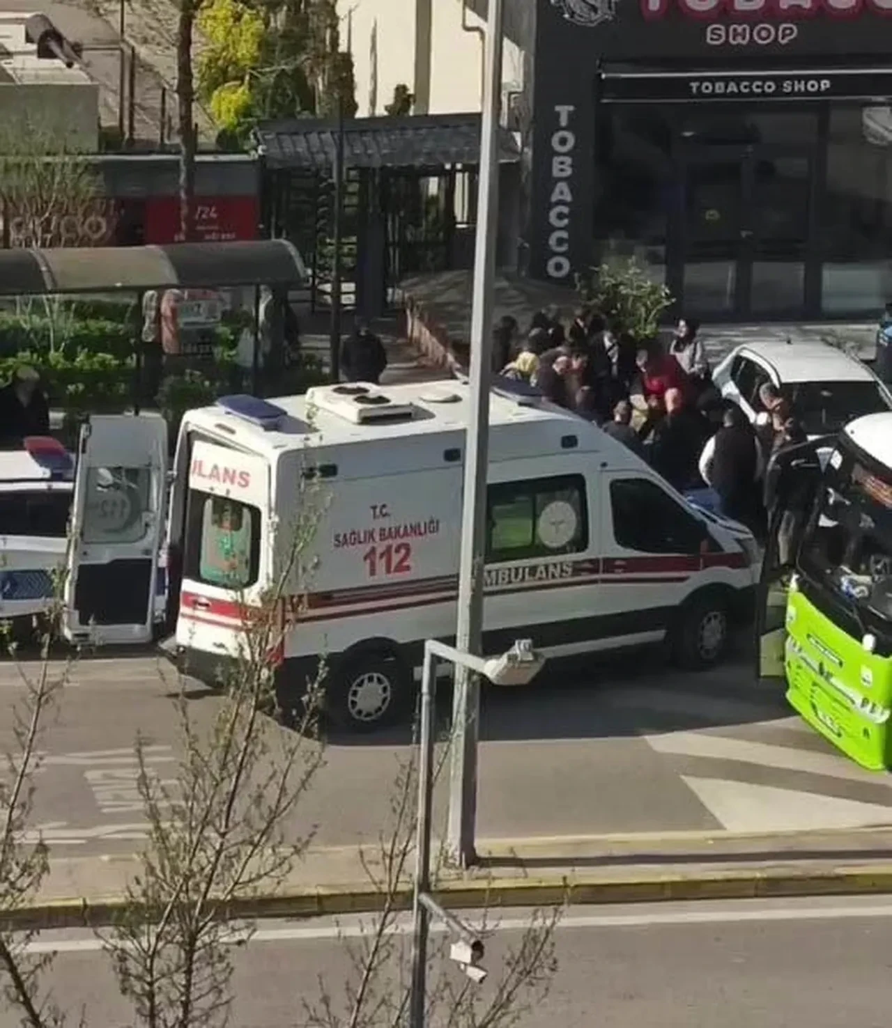 Kocaeli'de lisede dehşet! Öğrenciler arasındaki kavgada kan aktı