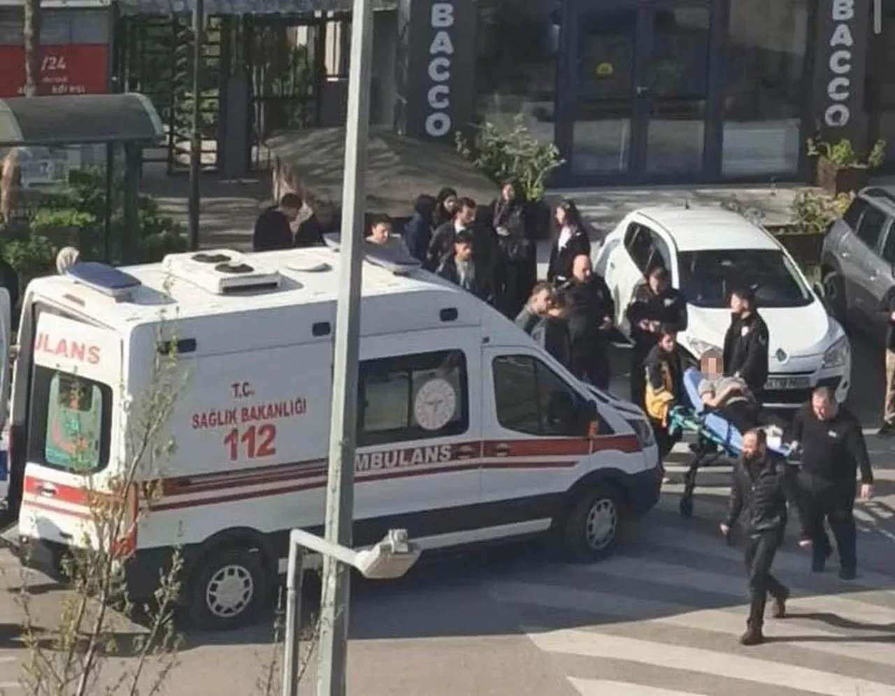 Kocaeli'de lisede dehşet! Öğrenciler arasındaki kavgada kan aktı