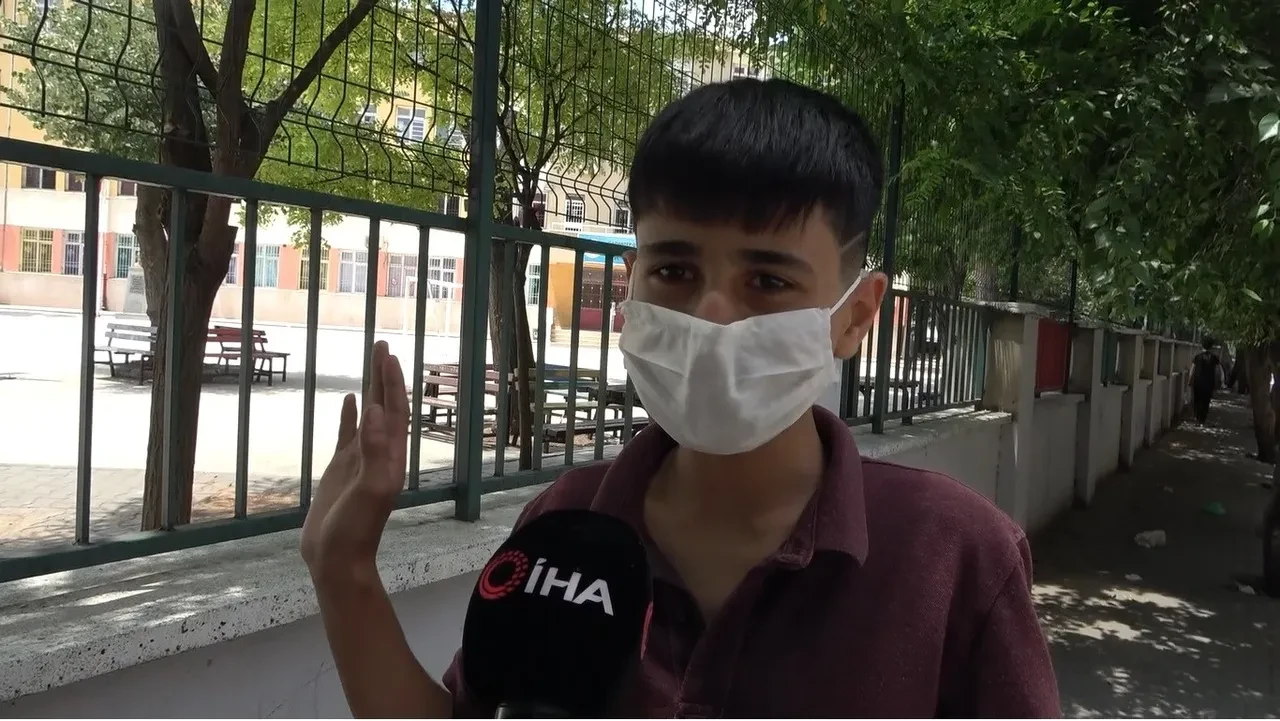 LGS röportajı gündem olmuştu! Kebap ustası olarak ortaya çıktı... İşte aylık kazancı