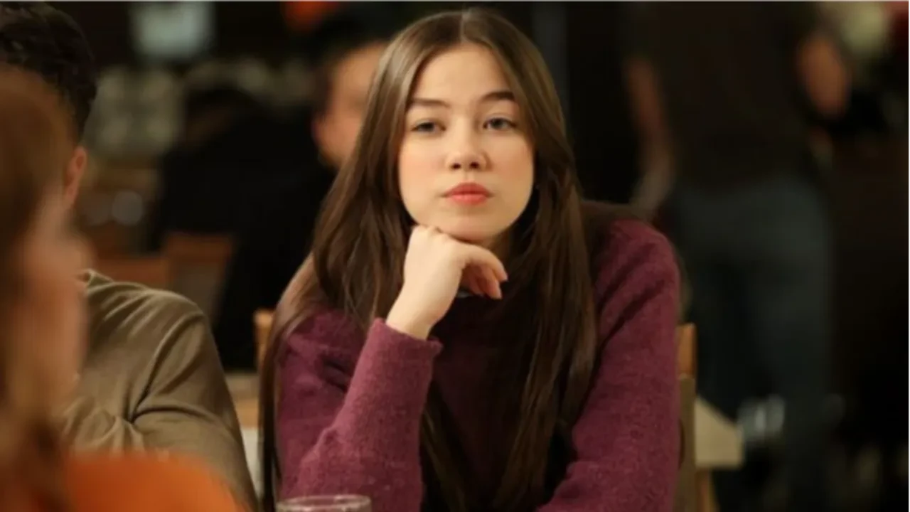 Oyuncu Alisa Sezen Sever, Zara Larsson konserine bilet alamayınca sosyal medyadan sitem etti 