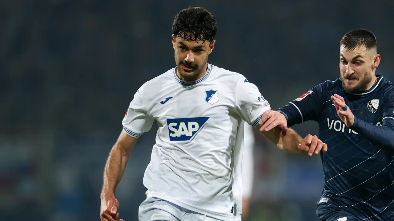 Ozan Kabak, Hoffenheim'da kaldı! Milli futbolcunun sözleşmesi uzatıldı