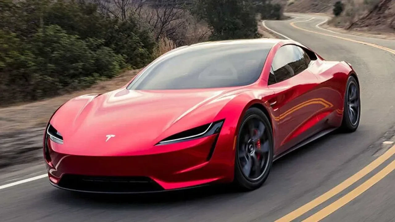 Tesla sahipleri dikkat: Dev güncelleme geldi