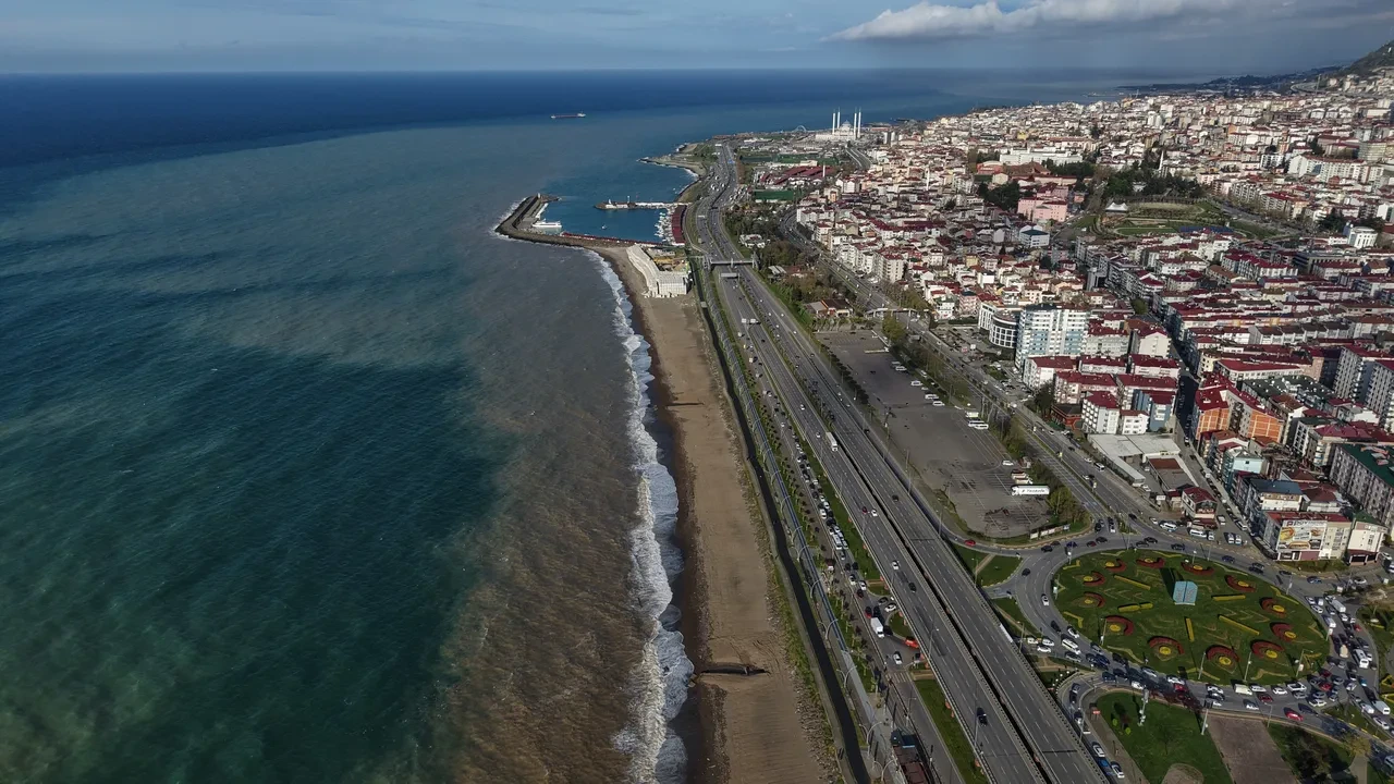 Trabzon sahilinde şoke eden görüntü