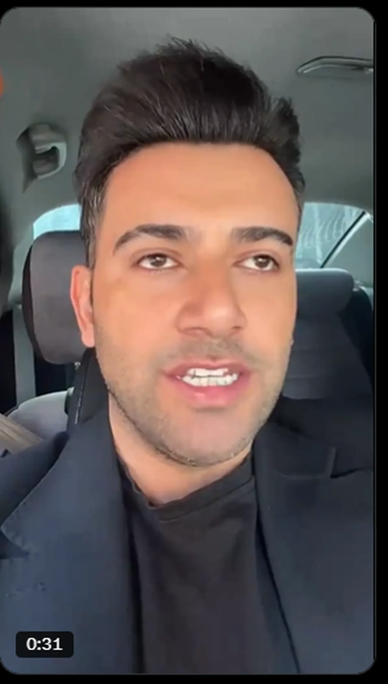 Yakışıklı güvenlik olarak tanınan fenomen, yakışıklı mısırcı Alper Temel'e destek verdi! Kültür Bakanlığı'na seslendi