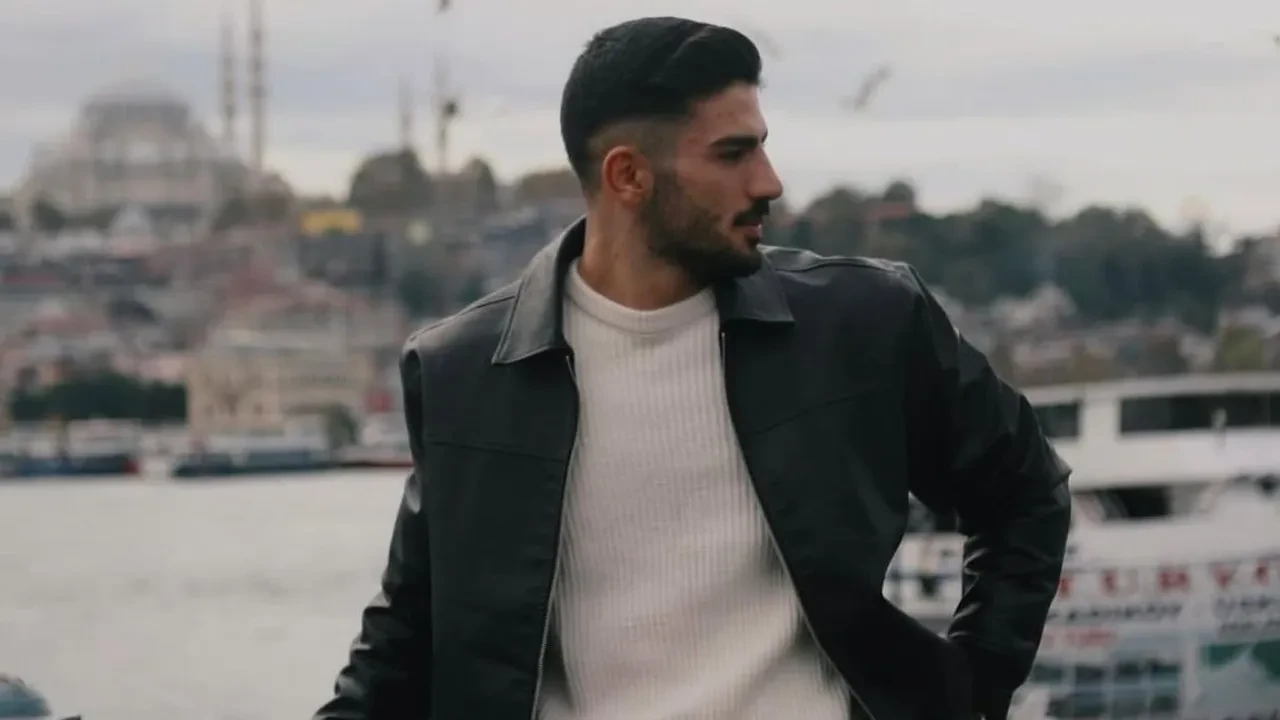 Yakışıklı Mısırcı Alper Temel İstanbul’da nerede mısır satıyor? Yakışıklı Mısırcı Alper Temel sosyal medya hesapları nedir?