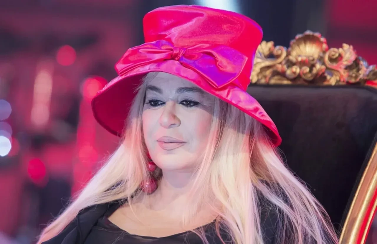 Zerrin Özer aylar sonra ortaya çıktı! Tek başına yürüyemedi