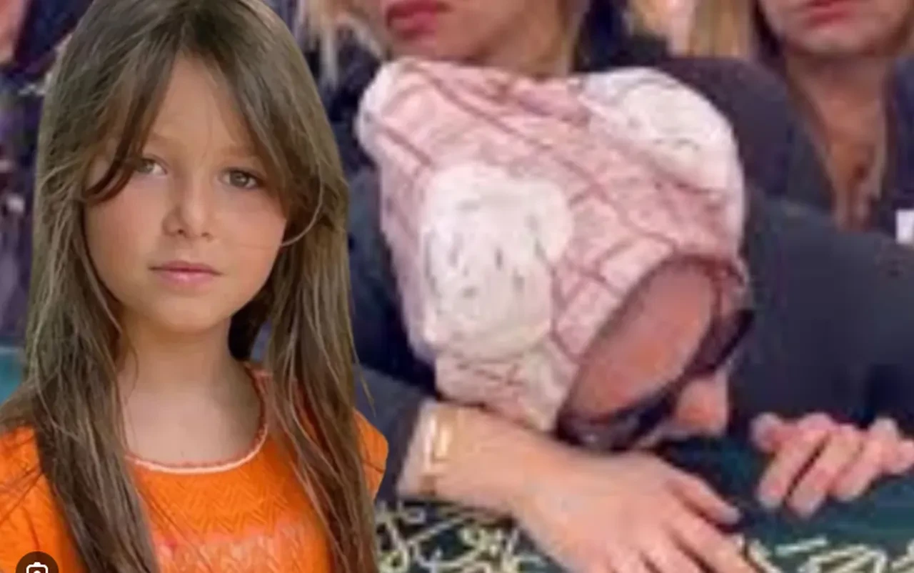 10 yaşındaki Selin Toplusoy'un ölümü yürek dağladı! Cenazede anne İpek Toplusoy baygınlık geçirdi 