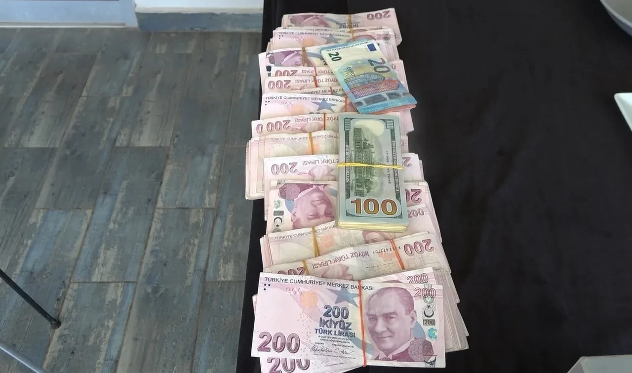 63 kiloyla başladığı yarışmayı 70 kiloyla bitirdi! Antalya'da iştah açan yarışma