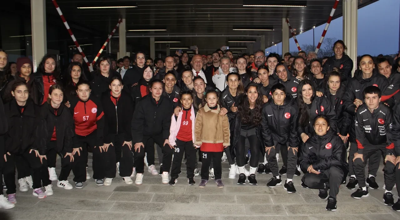 A Milli Takım'ın maçı ücretsiz izlenebilecek! Türkiye Futbol Federasyonu resmen duyurdu