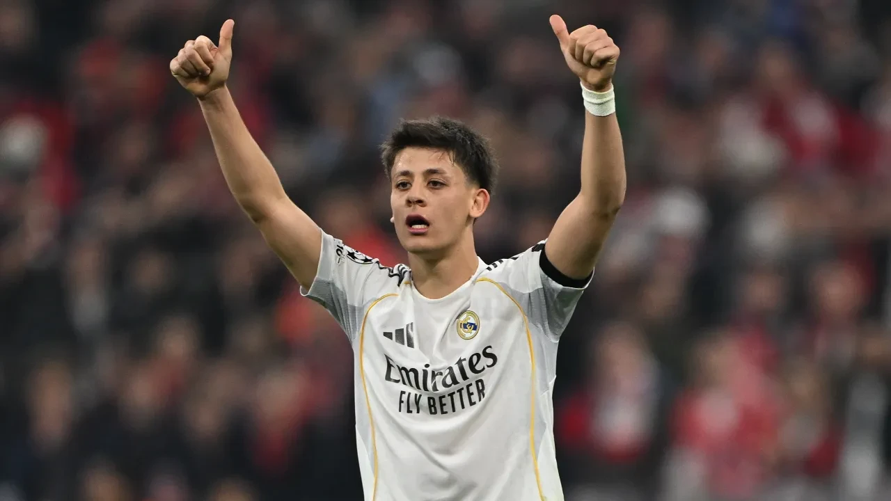 Arda Güler'den Bayern Münih'e harika 2 gol! Milli oyuncu ilk yarıda yıldızlaştı