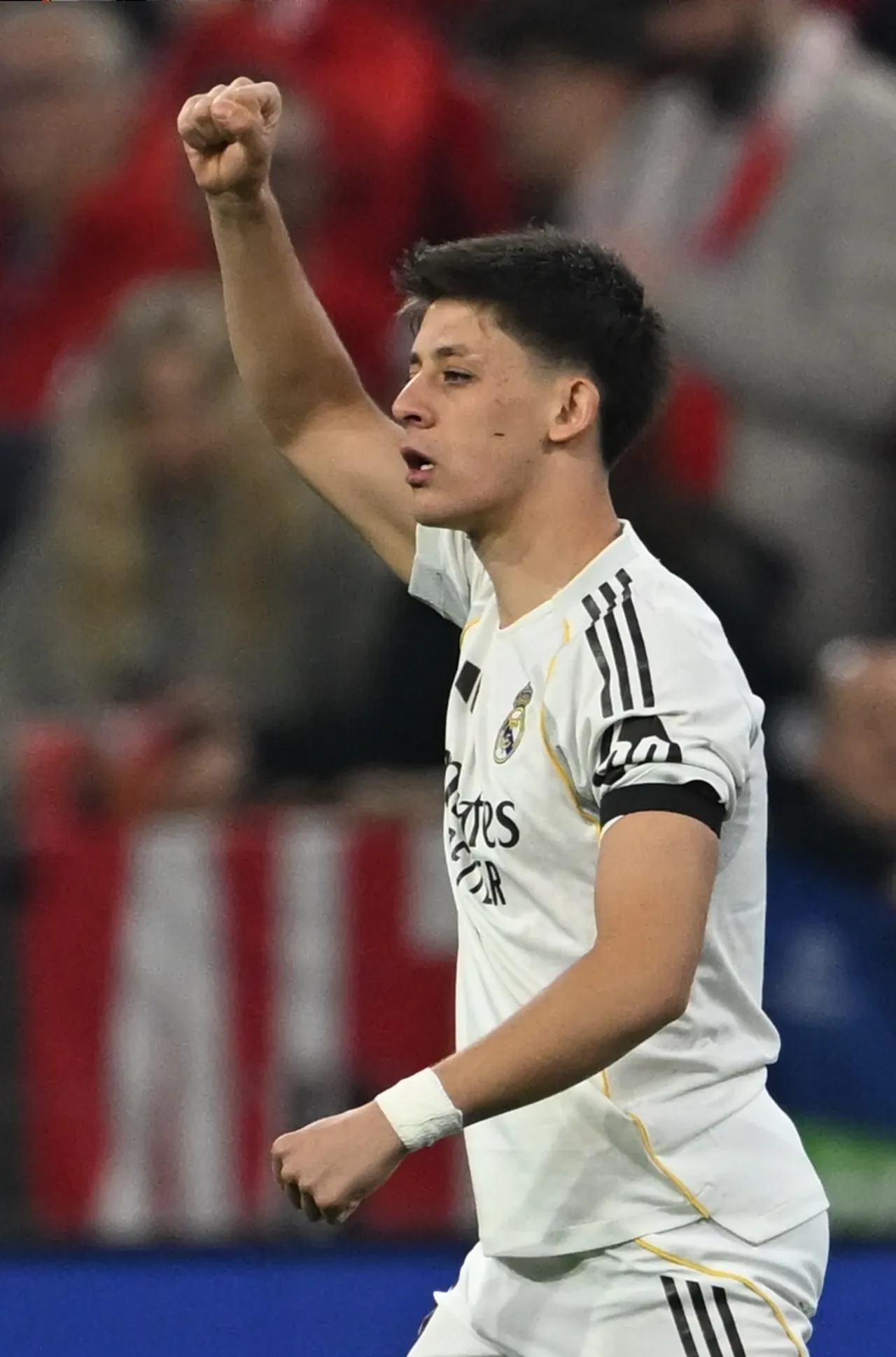 Arda Güler'den Bayern Münih'e harika 2 gol! Milli oyuncu ilk yarıda yıldızlaştı