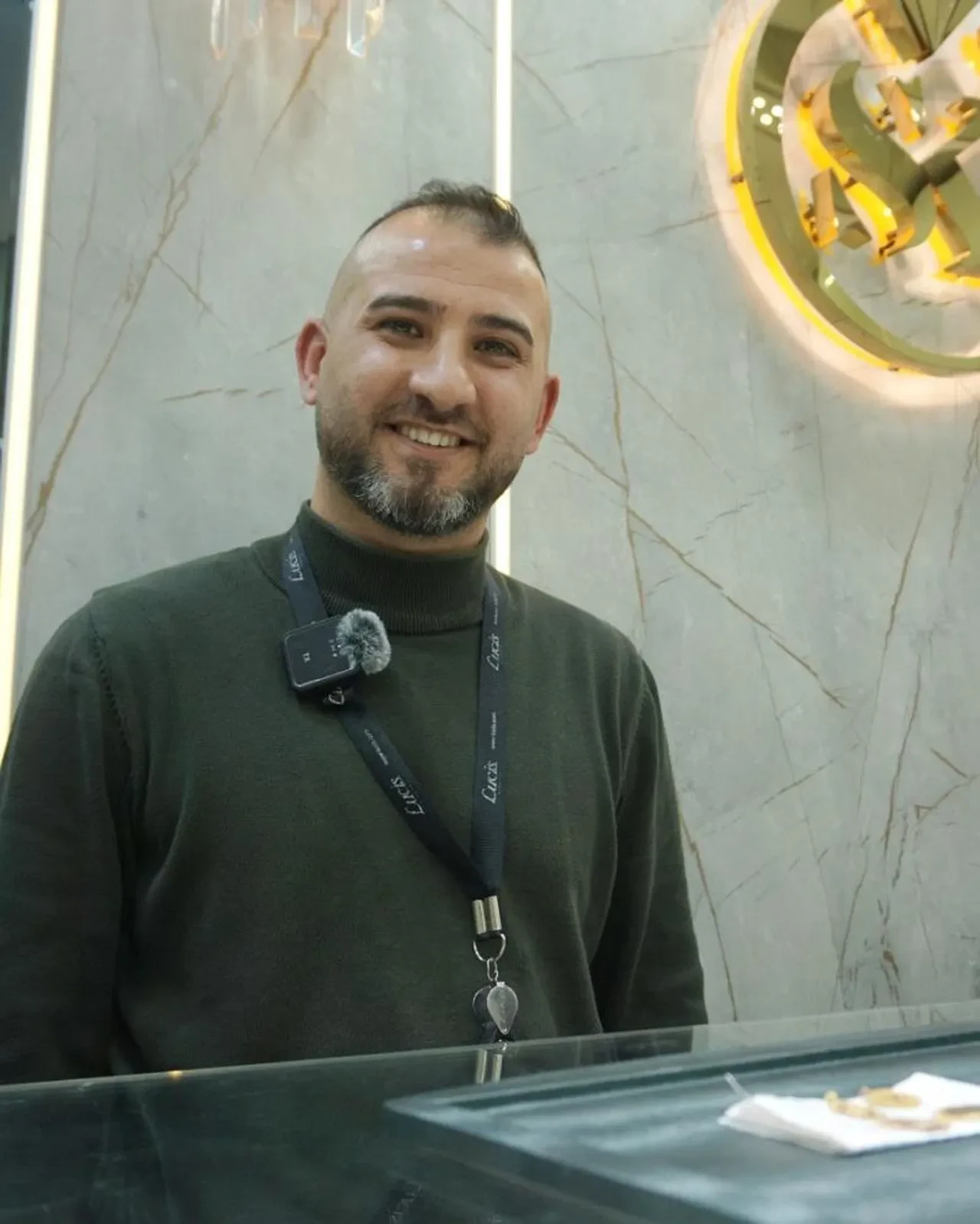 Düğün sezonu açıldı, çeyrek altın hayal oldu! İşte ucuz altın takmak isteyenlerin yeni yöntemi 