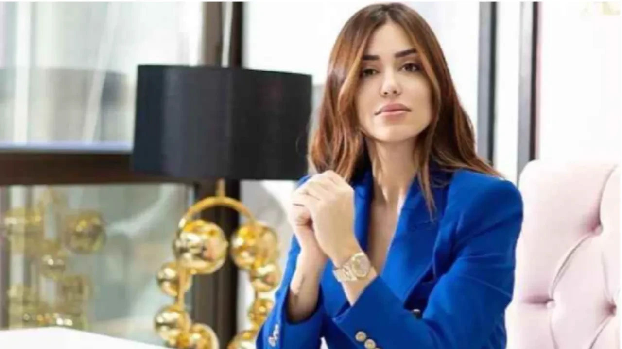 Fenomen Banu Parlak'ın yargılanmasına başlandı