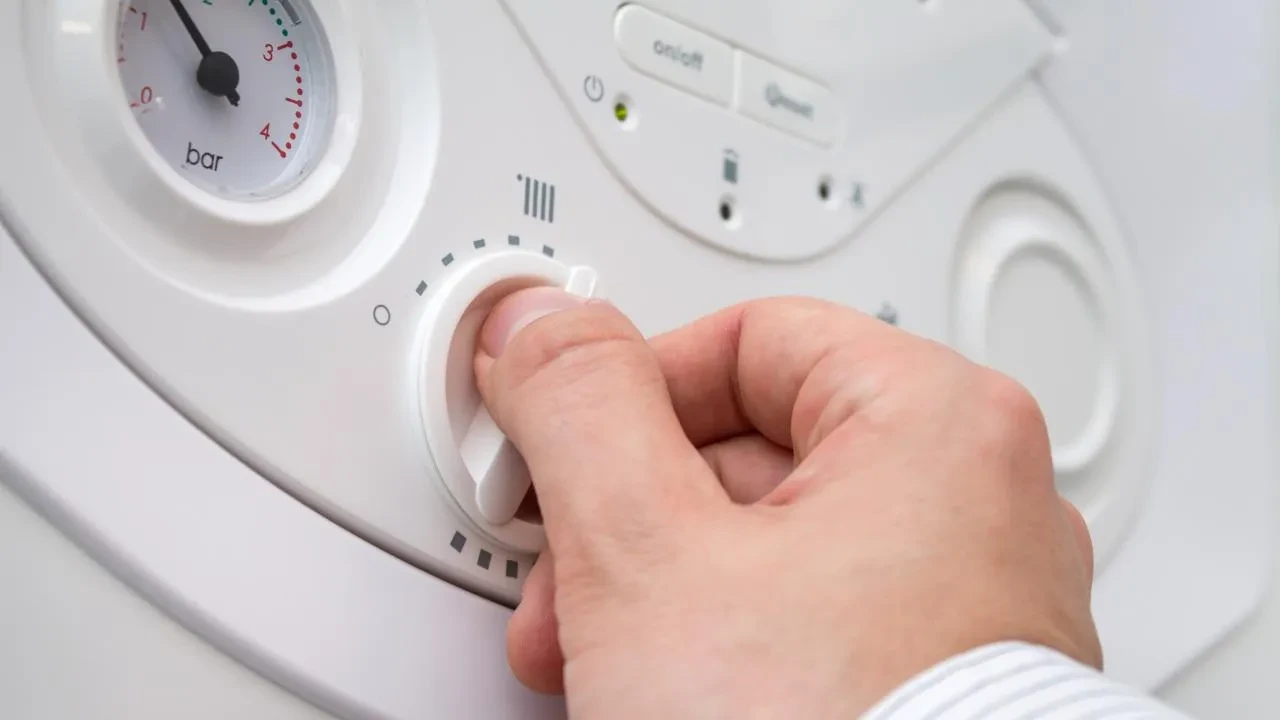 Fransa’dan doğalgaz kombisi yasaklanıyor