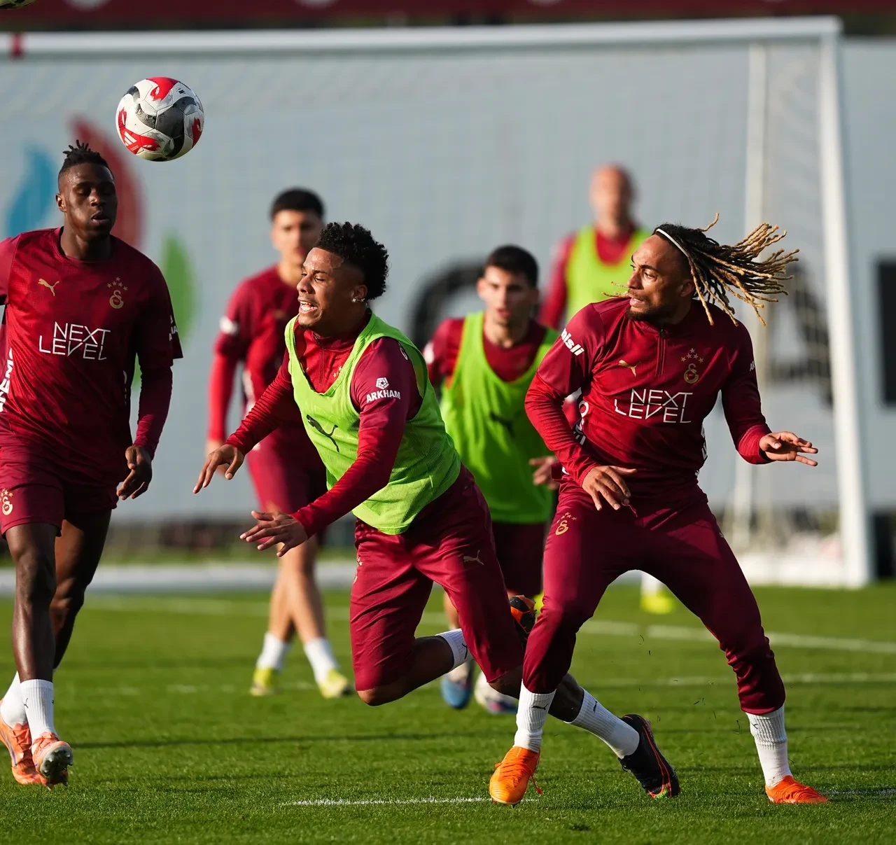 Galatasaray'da Victor Osimhen gelişmesi! Kolundaki detay dikkati çekti