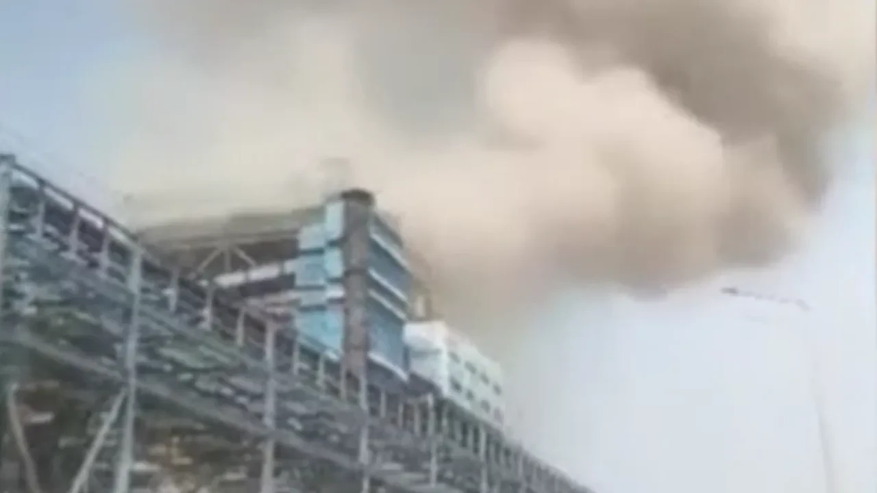 Hindistan'da korkunç patlama: 9 kişi öldü 15 kişi yaralandı