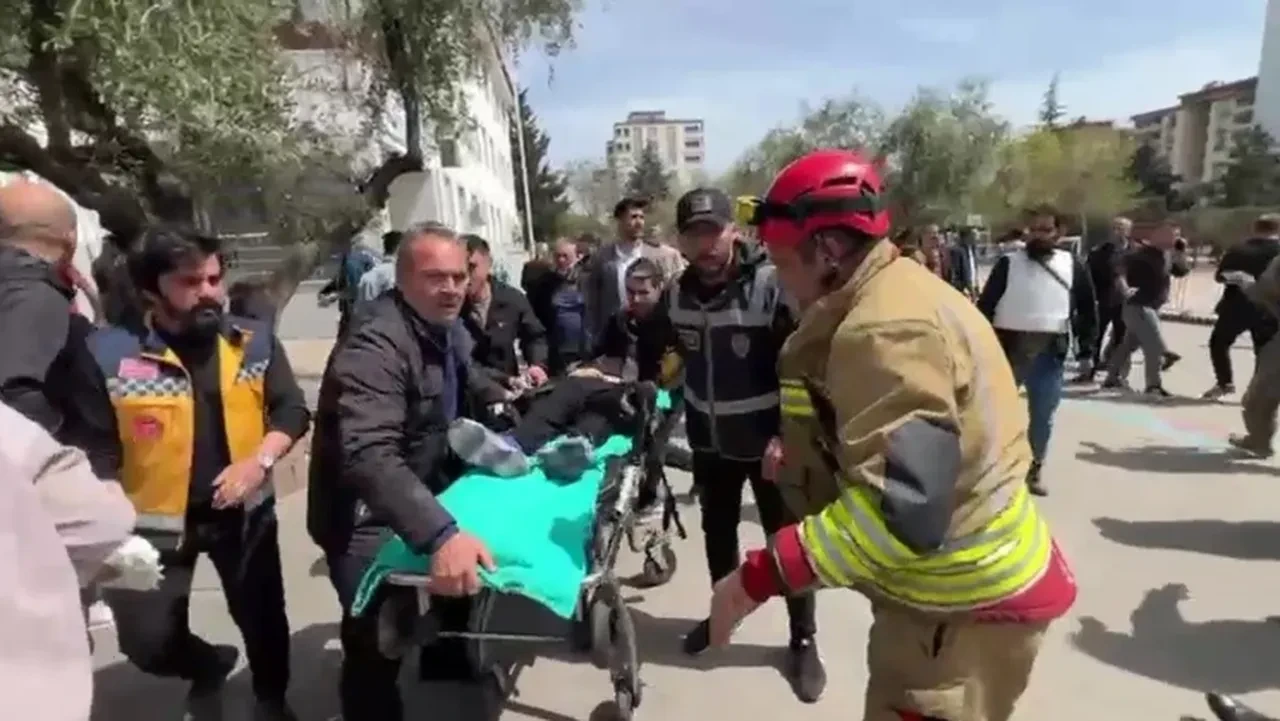 Kahramanmaraş'taki katliamda hayatını kaybedenlerin isimleri açıklandı: Ayla öğretmenin öğrencileri için canını feda ettiği ortaya çıktı