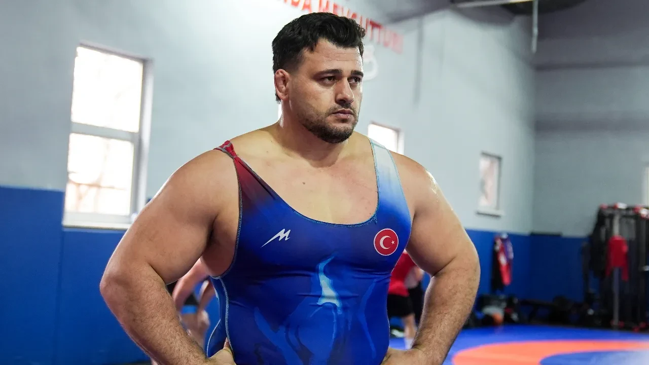 Rıza Kayaalp gözünü rekora dikti! Milli güreşçiden 2026 Avrupa Güreş Şampiyonası açıklaması
