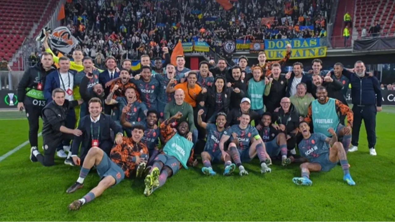 AZ Alkmaar Shakhtar Donetsk maç sonucu kaç kaç? Arda Turan’ın takımı yarı finale çıktı mı?