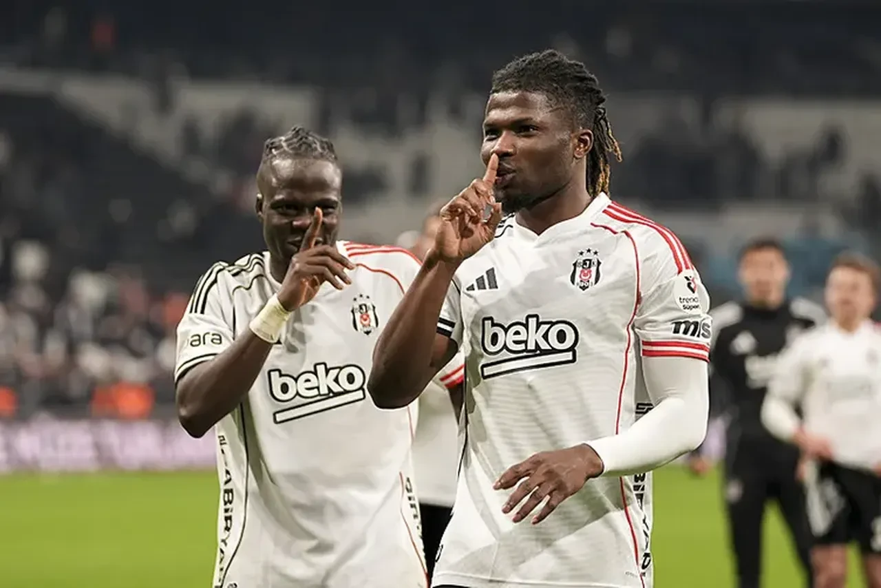 Beşiktaş’ta 48 milyon euroluk operasyon! Sergen Yalçın son sözü söyleyecek: Ya tamam ya devam...