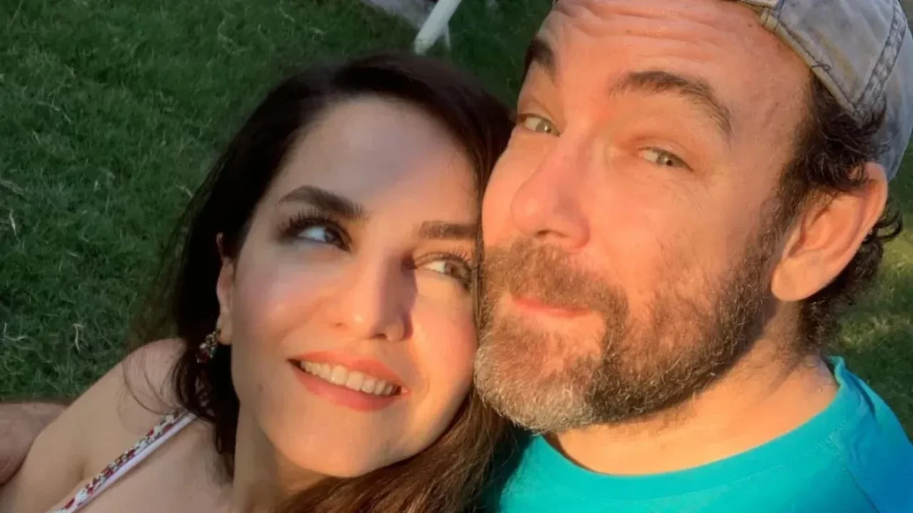 Bihter Dinçel ve Barış Dinçel boşandı! Ayrılık sonrası şaşırtan soyadı kararı