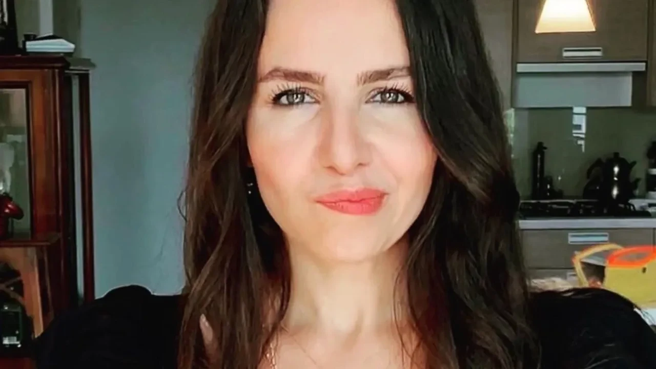 Bihter Dinçel ve Barış Dinçel boşandı! Ayrılık sonrası şaşırtan soyadı kararı