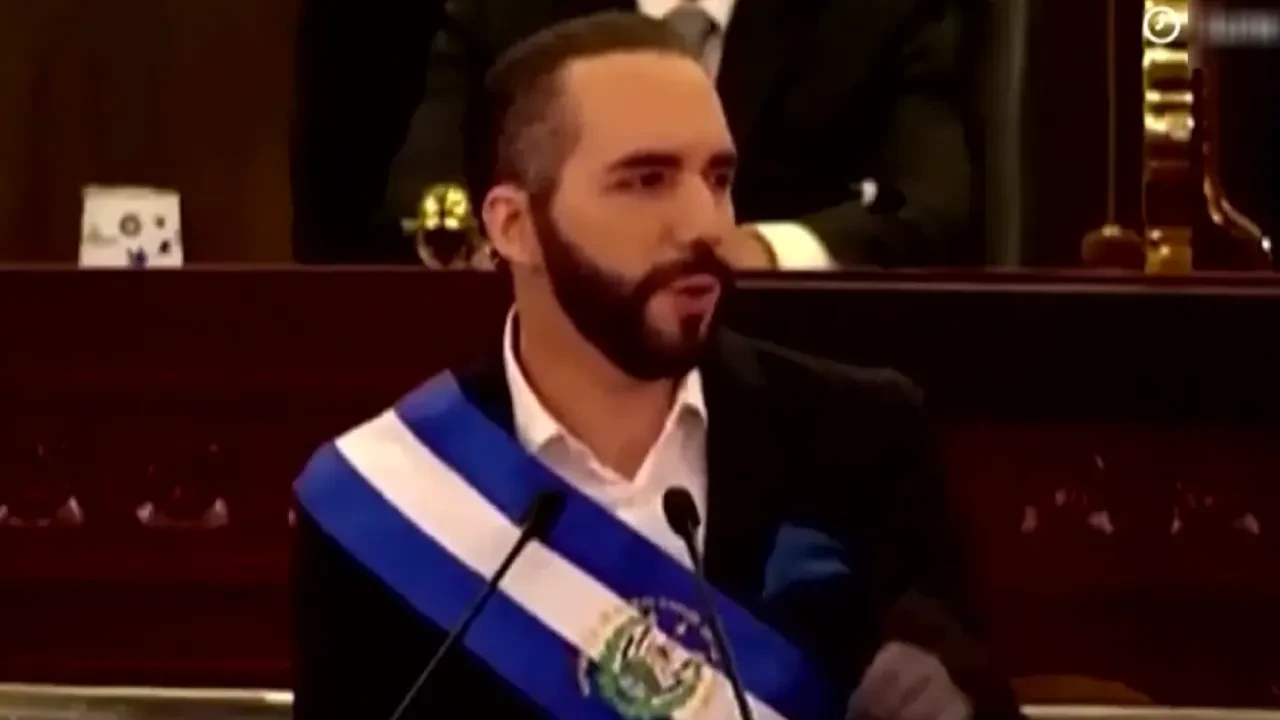 El Salvador'da çocuk suçlu yasası kabul edildi: Dünya tarihindeki en sert seviye