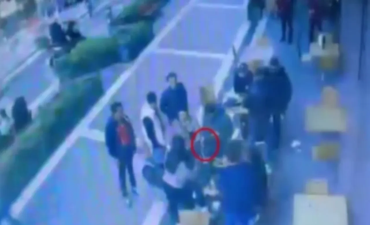 Endonezya'dan İstanbul'a getirildi: 3 milyon dolarlık taş Kapalıçarşı'dan çıktı: Çok sayıda gözaltı var